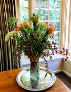 good-pic-of-vase-of-flowers